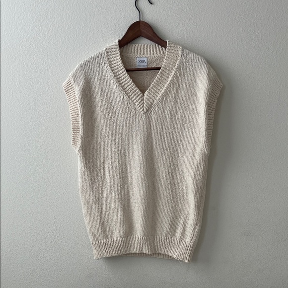 Zara Other - NWOT Zara Men's V-Neck Cream Sweater Vest